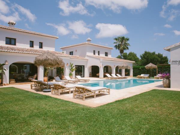 Luxury boutique Health & fitness retreat in Spain