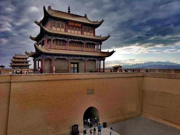 Silk Road Tour from Xian to Kashgar
