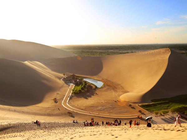 Silk Road Tour from Xian to Kashgar