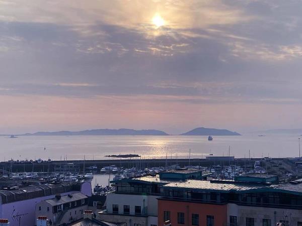Channel islands small group tour