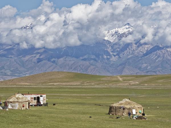 Kyrgyzstan 9 day tour, Nomadic life 