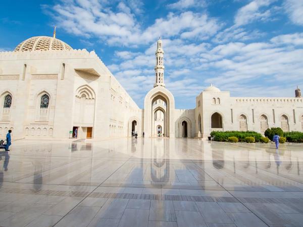 Oman tour with Zanzibar Island