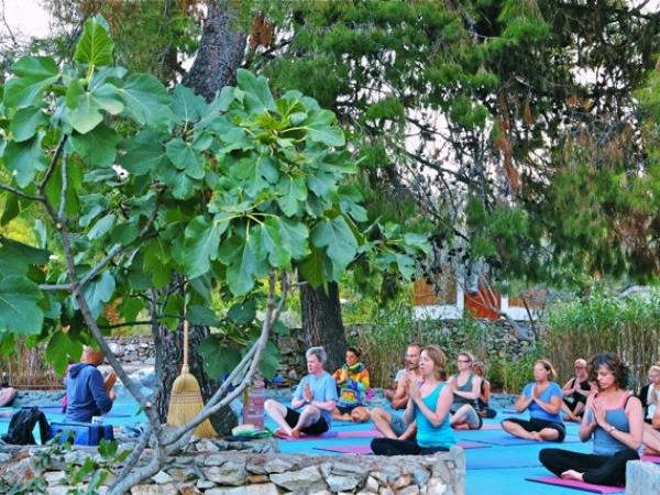 Yoga and activity vacation in Greece