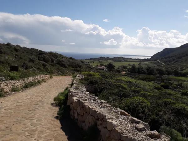 Sicily coastal walking vacation