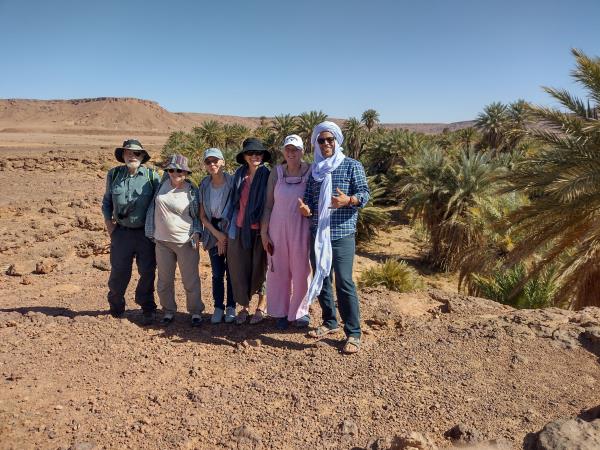 Painting vacation in Moroccan desert