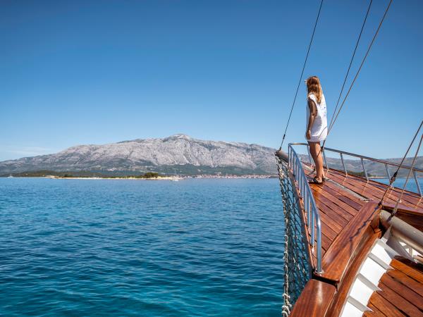 Croatia small group sailing adventure