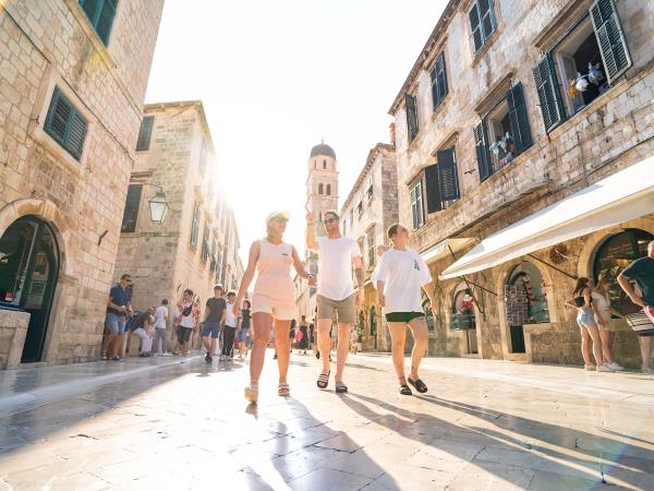 Croatia small group sailing adventure