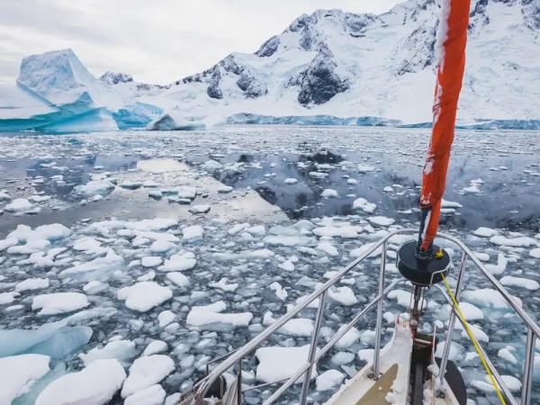 Greenland & North West Iceland sailing expedition