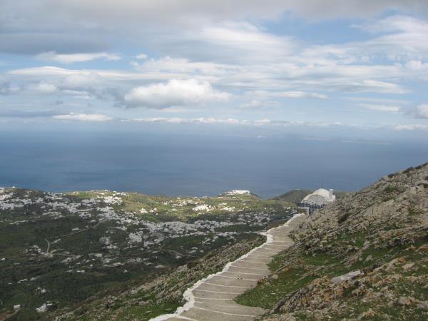 Sifnos hiking holiday in Greece