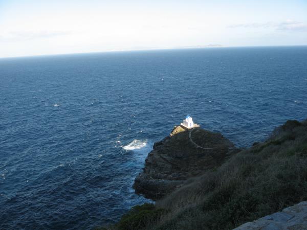 Sifnos hiking holiday in Greece
