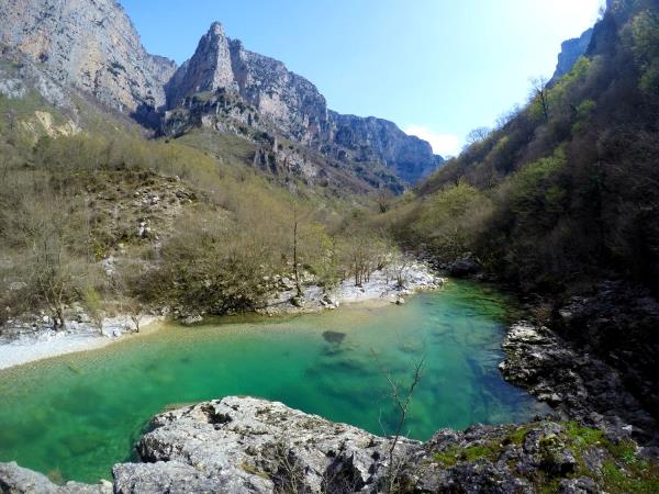 Zagori & Meteora self guided hiking vacation