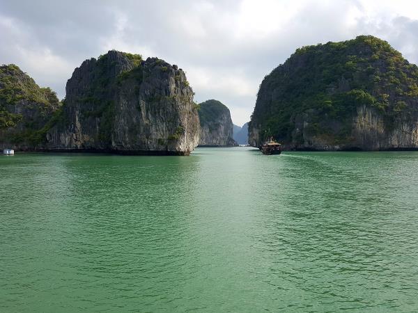 Vietnam hidden treasures tour