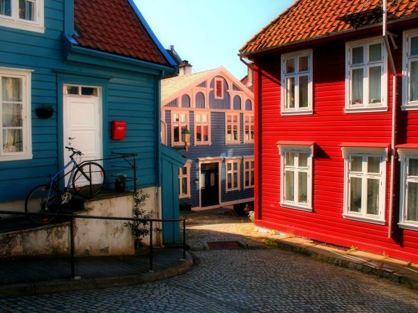 Bergen and Fjord cruise vacation in Norway