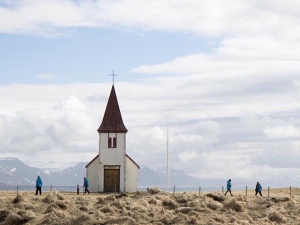 Iceland circumnavigation cruise