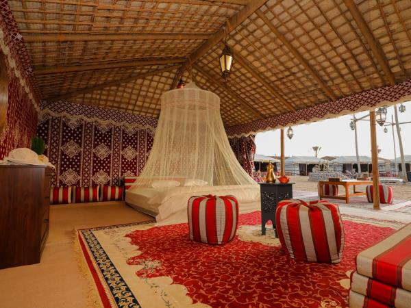 Luxury desert camp in Dubai