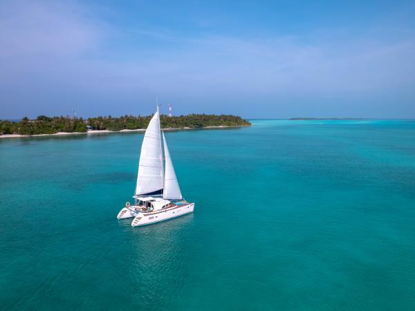 Maldives Catamaran Cruise