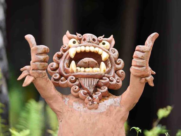 Ryukyu Islands tour, off the beaten track in Japan