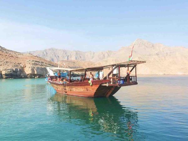 Oman tour, people & landscapes