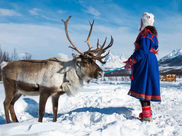 Lapland small group winter vacation