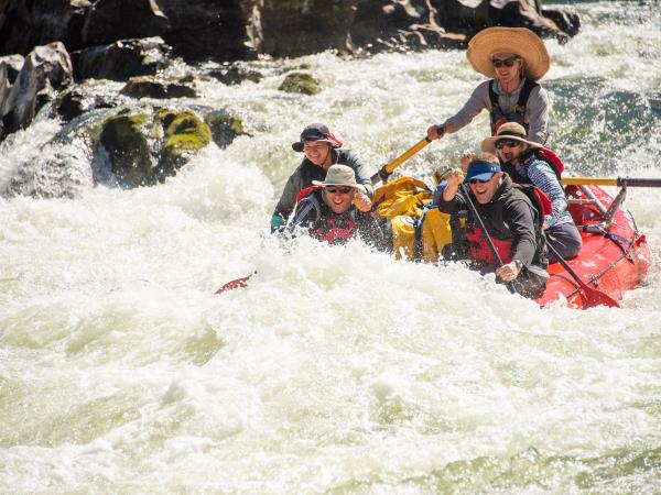 Rogue River rafting holiday in the USA