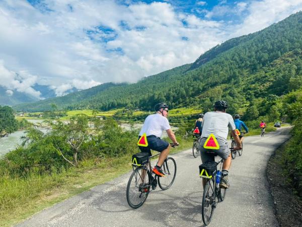 Bhutan cycling vacation