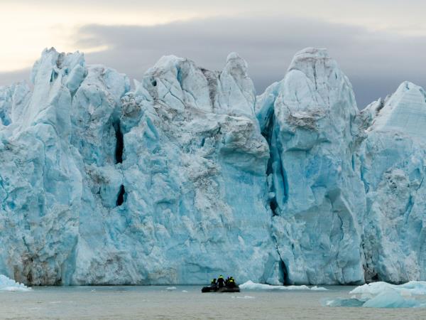 Svalbard photography expedition tour