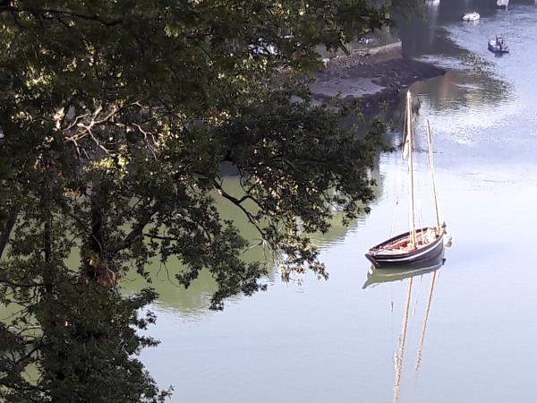 Brittany coastal walking vacation in France