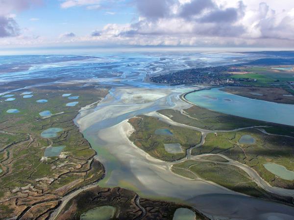 Bay of the Somme family cycling vacation, France