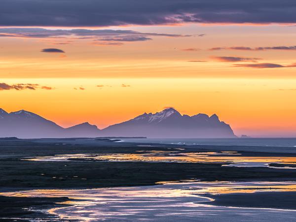 Midnight sun photography holiday in Iceland