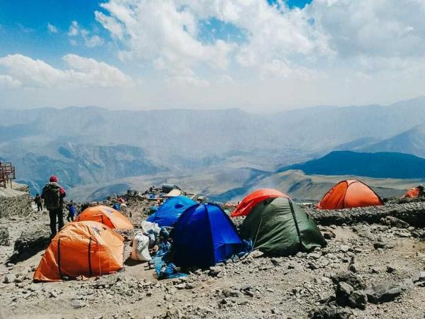 Damavand trekking vacation in Iran