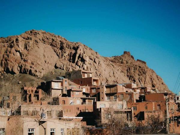 Iran 2 week vacation