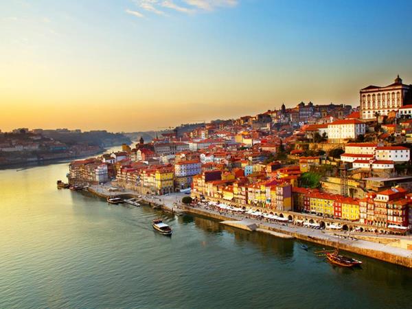 Camino de Santiago cycling vacations from Porto