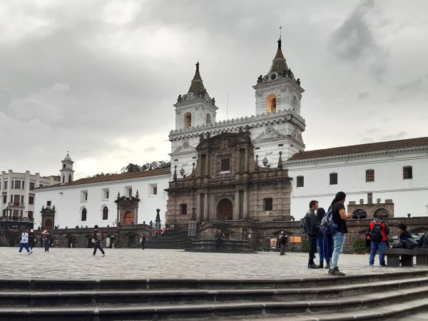 Ecuador trekking vacation
