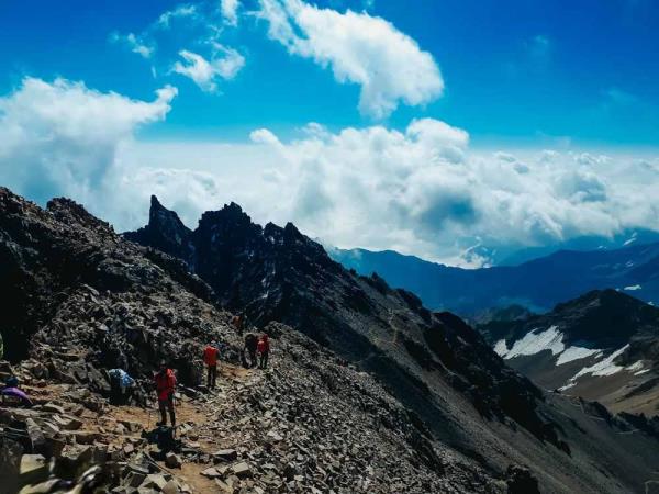 Alamkuh trekking vacations in Iran