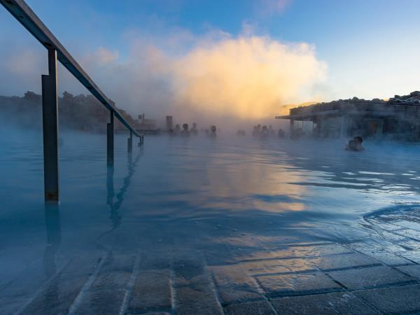 Iceland 7 day tour in style 
