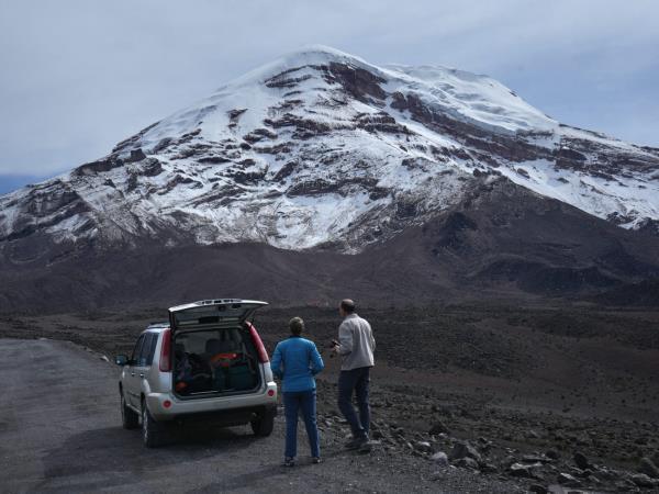 Ecuador trekking tour, lodge based