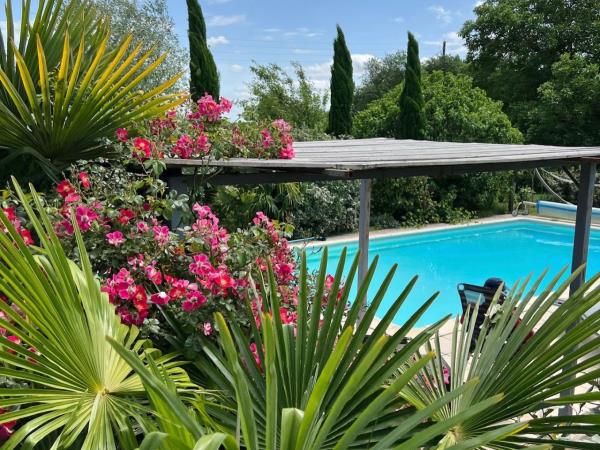 Watercolour painting vacation in France