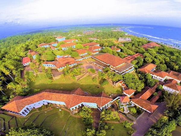 Geoffrey Bawa architecture tour in Sri Lanka