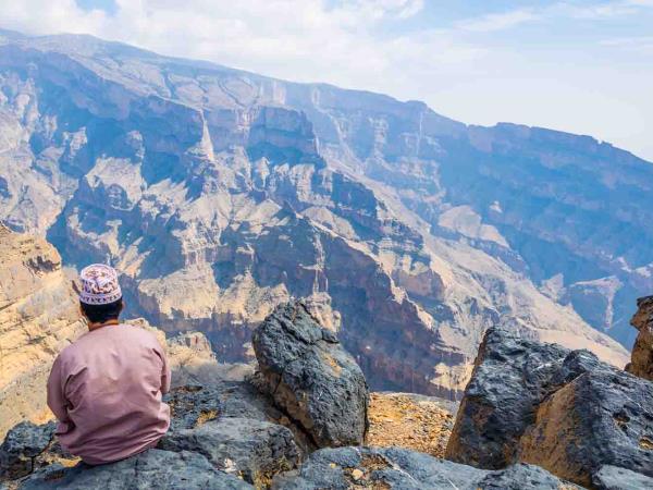 Oman guided walking vacation