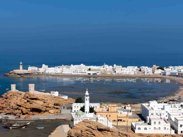 Oman guided walking vacation