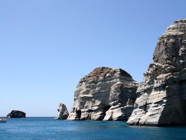 Greece island hopping vacation, Crete, Santorini & Milos