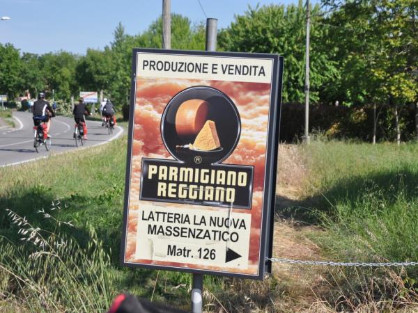 Parma to Bologna self guided cycling holiday, Italy