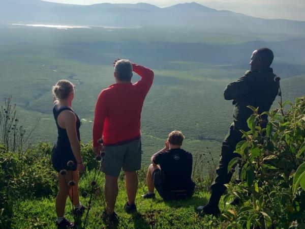 Serengeti vacation in Tanzania, the big five