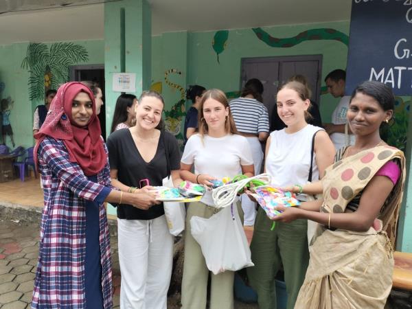 Teaching assistant volunteering in Kerala