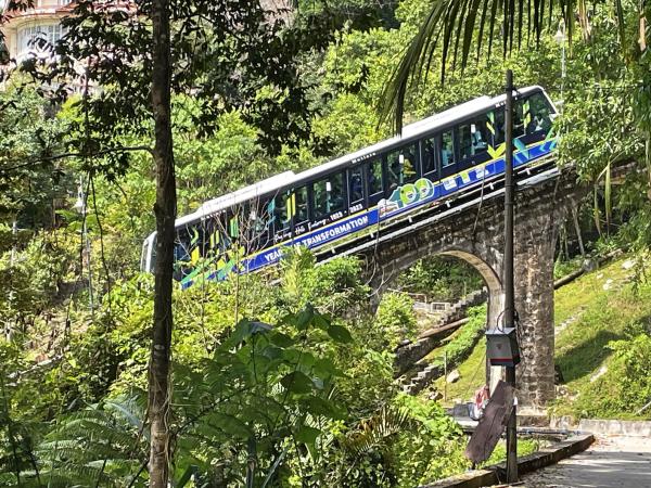 West Malaysia and Borneo small group tour