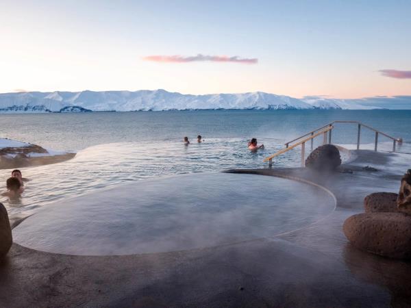 Iceland hiking & swimming vacation