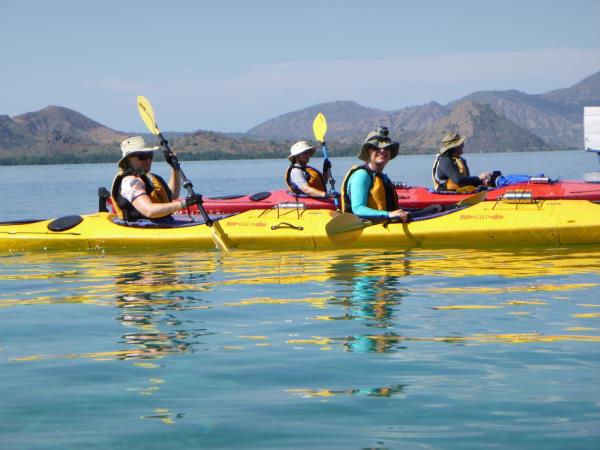 Family kayaking vacations in Indonesia, Komodo adventure