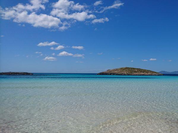 Formentera swimming vacations in Spain for improvers