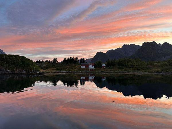 Lofoten swimming vacation in Norway