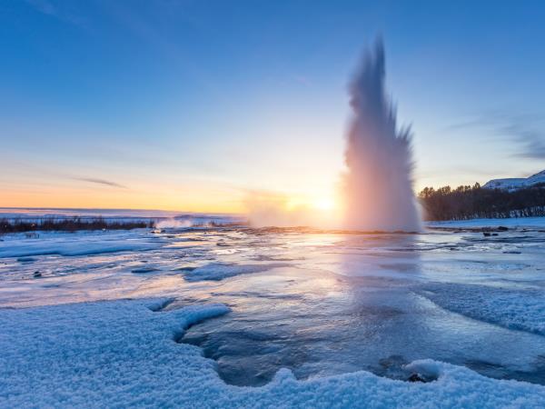 Iceland winter hiking expedition